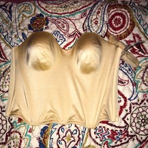 Sexy strapless corset/body shaper